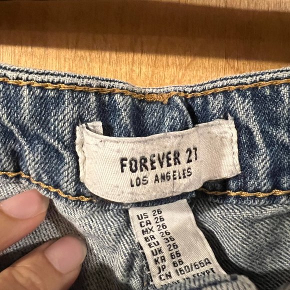 Forever 21 Los Angeles Women's Blue Distressed Ripped Mid-Rise Denim Jeans 26 - Picture 4 of 6